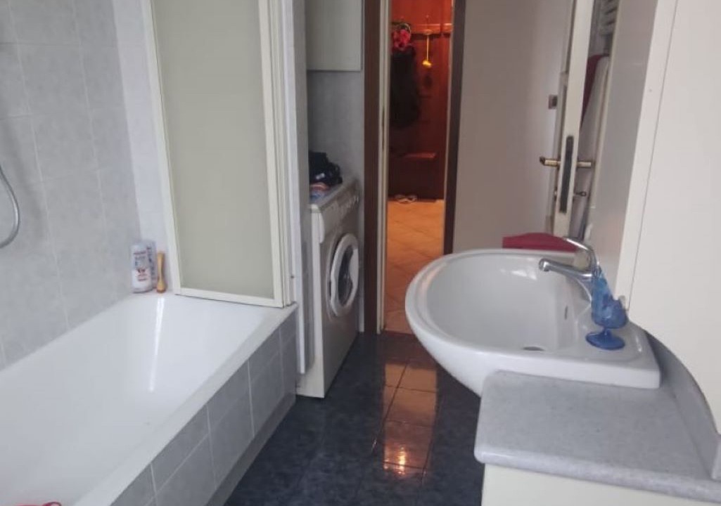 Photo of Bathroom in Lorenteggio