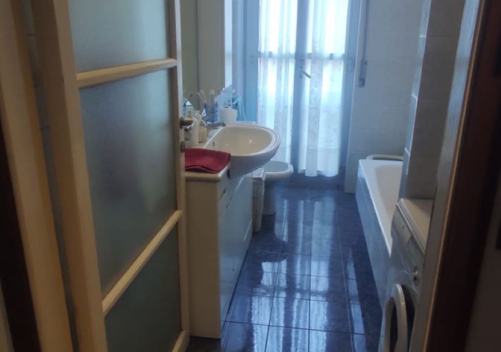 Photo of Bathroom in Lorenteggio