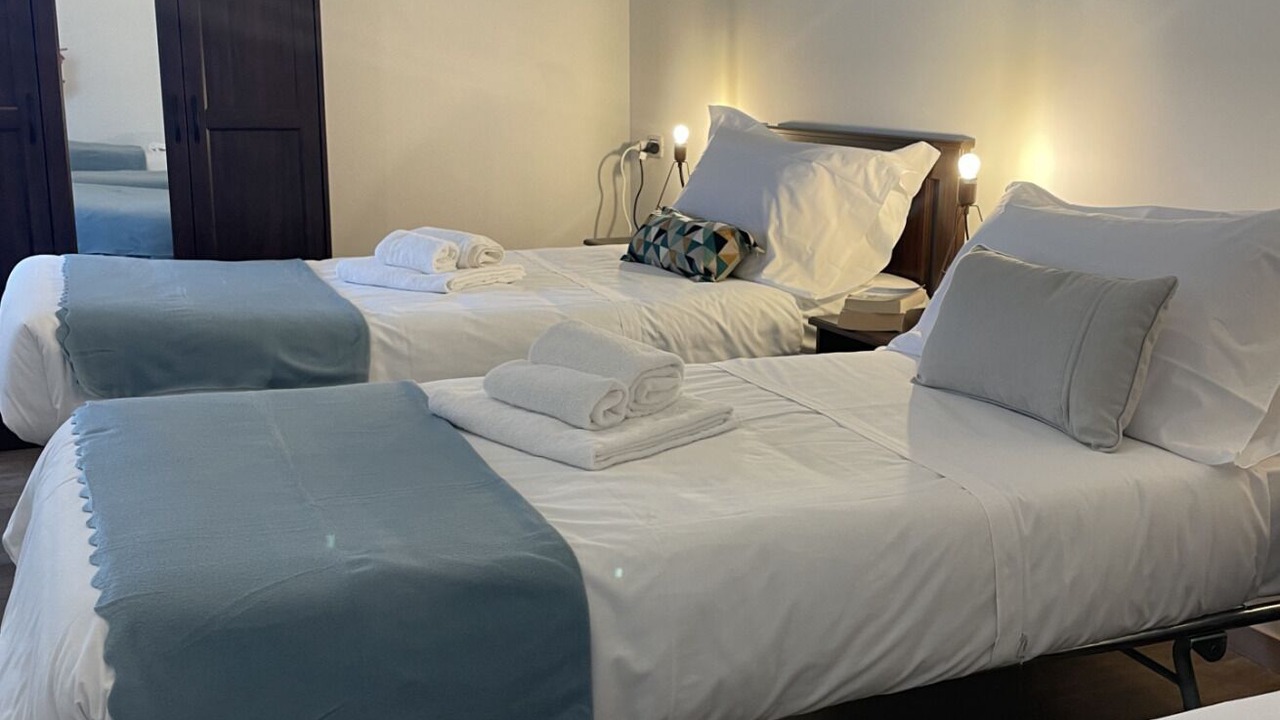 Photo of Bedroom in Pero