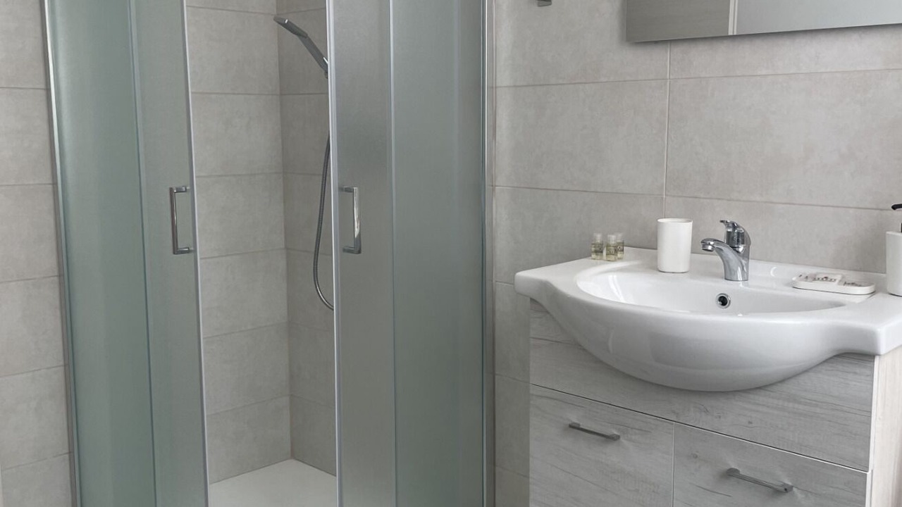 Photo of Bathroom in Pero