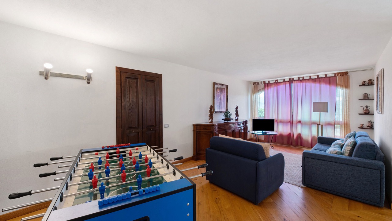 Photo of Bedroom in Alta Valle Intelvi
