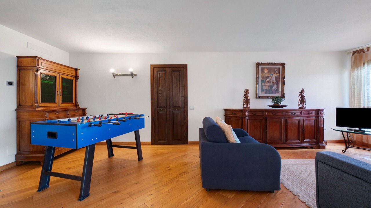 Photo of Bedroom in Alta Valle Intelvi