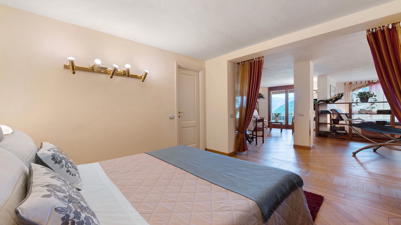 Photo of Bedroom in Alta Valle Intelvi