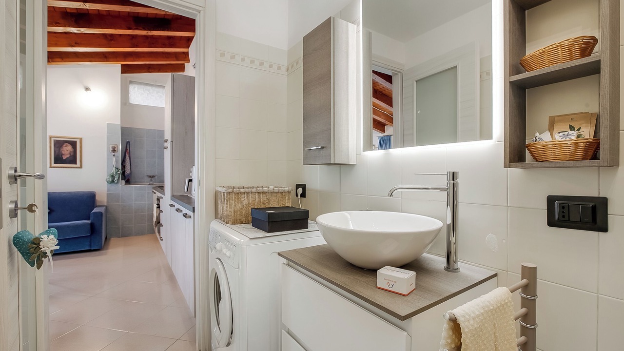 Photo of Bathroom in Gargnano