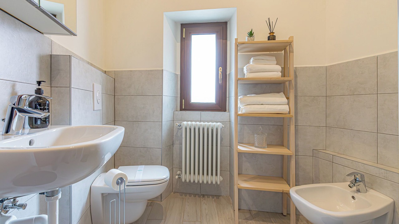 Photo of Bathroom in Como