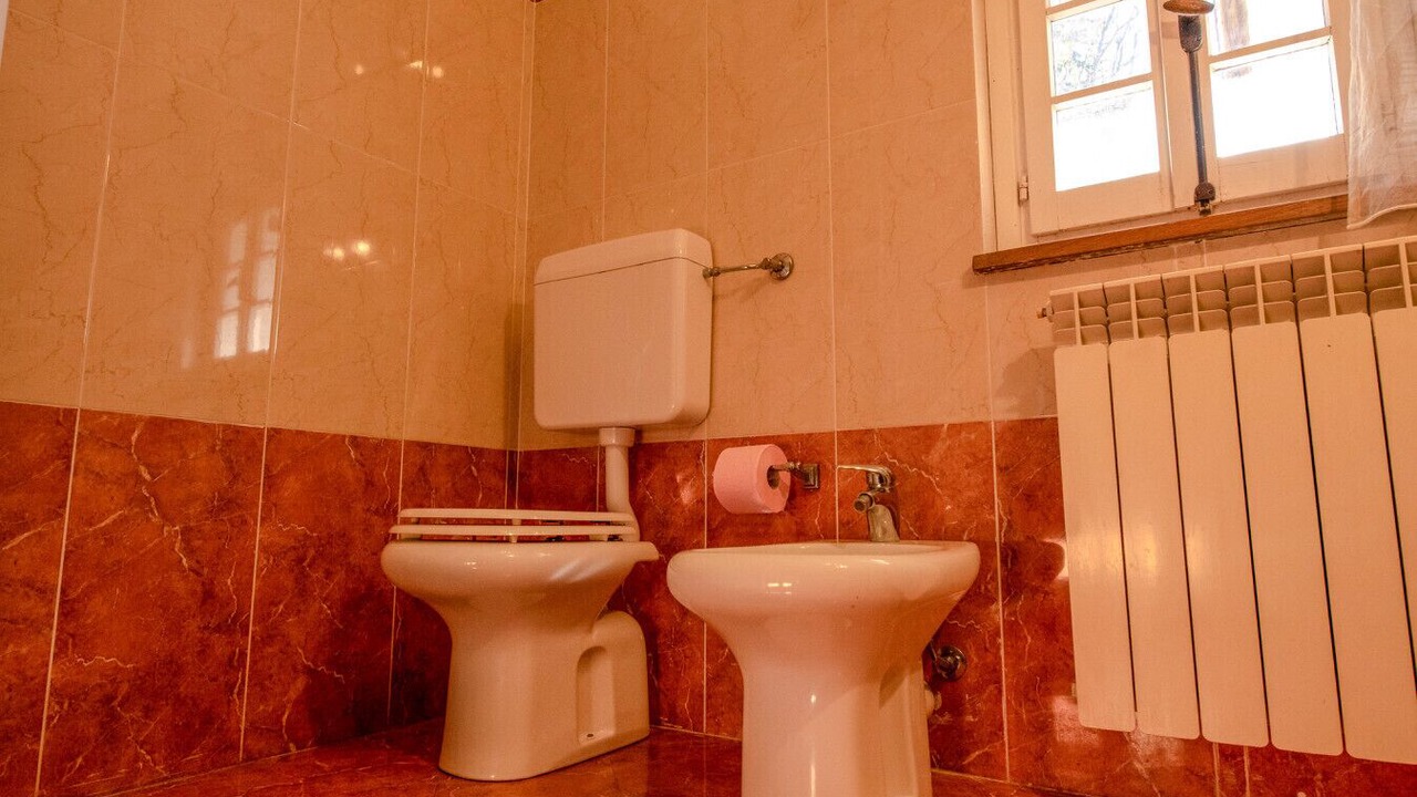 Photo of Bathroom in Serina