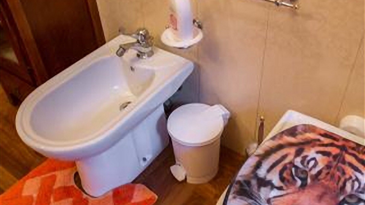 Photo of Bathroom in Bullona