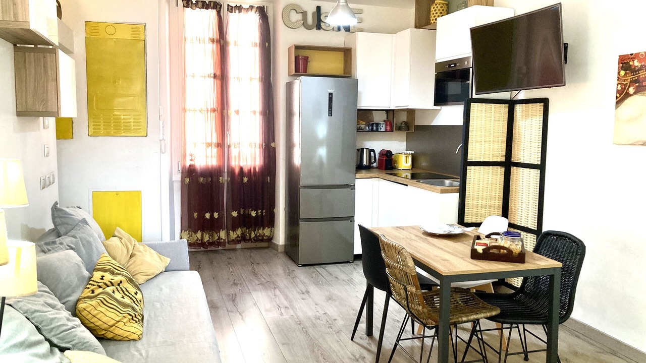 Photo of Livingroom in Milan Centre