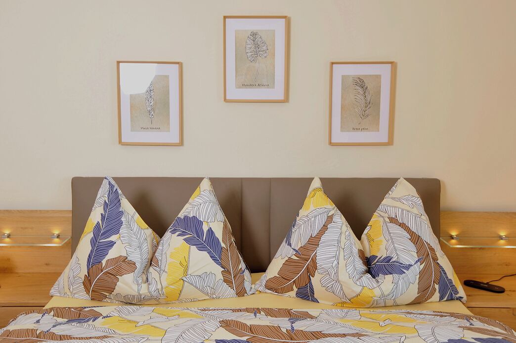 Photo of Bedroom in Toscolano Maderno