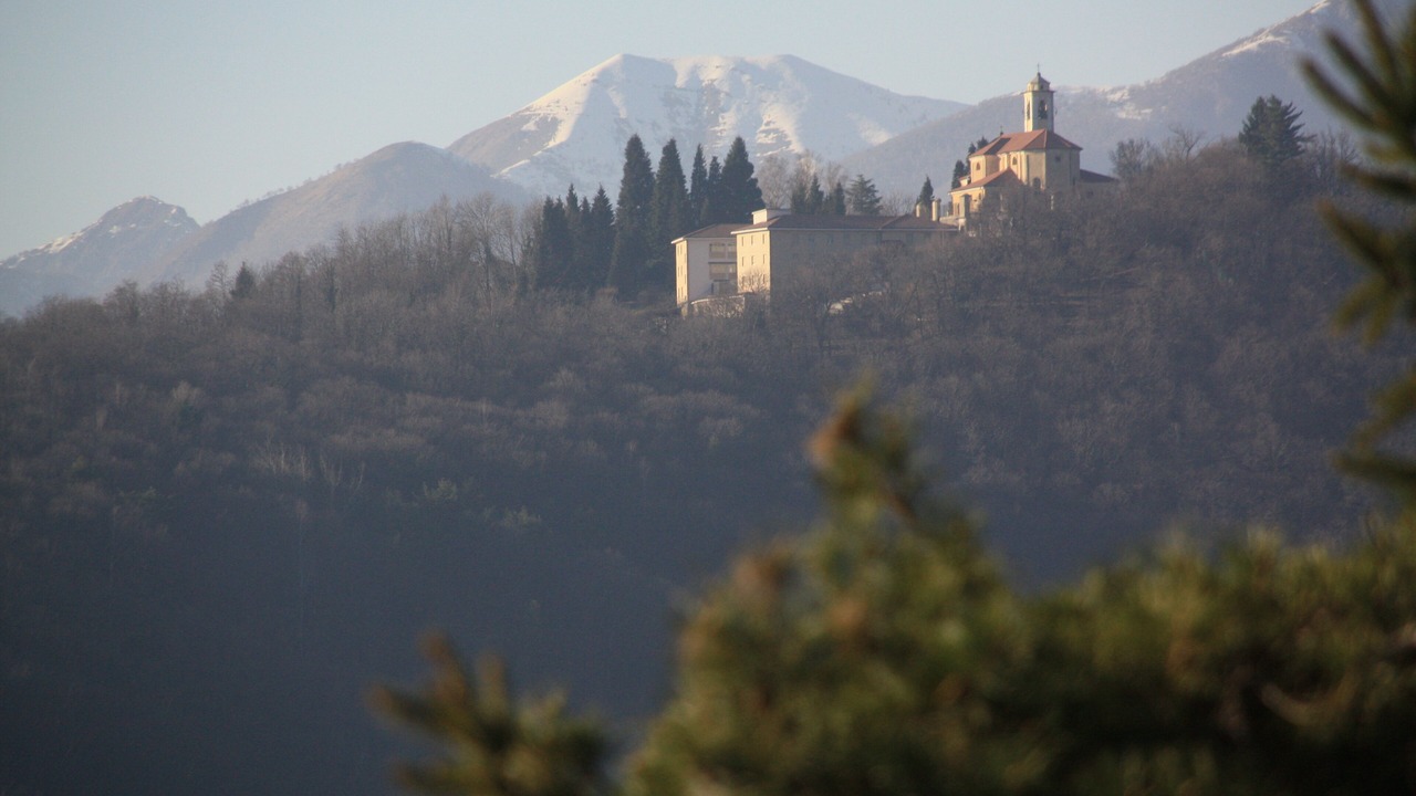 Photo of Others in Dumenza