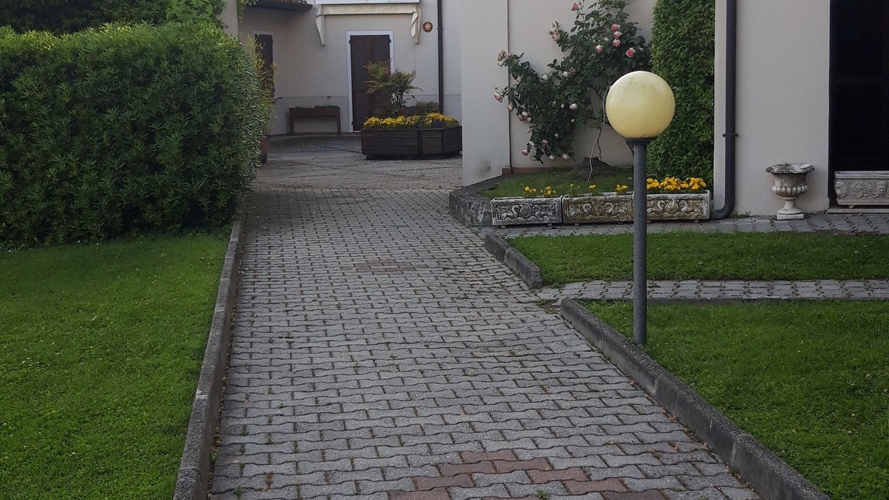 Photo of Outdoor in Portese