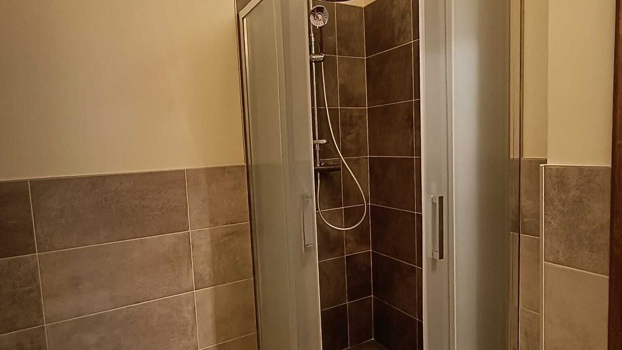 Photo of Bathroom in Portese