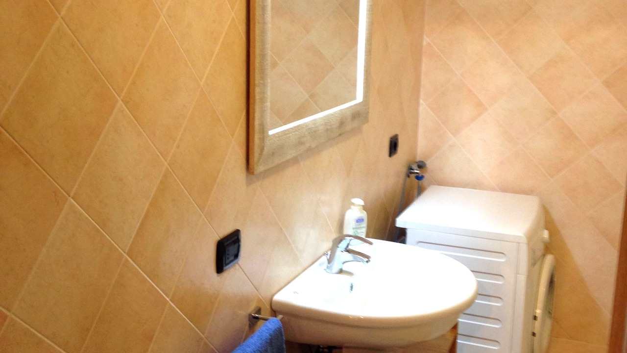 Photo of Bathroom in Colico