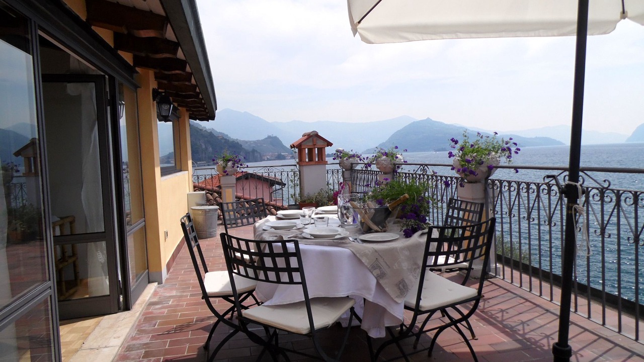 Photo of Patio Balcony in Marone