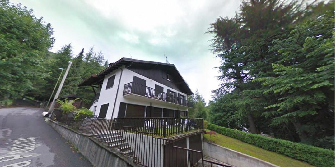 Photo of Buildings in Bratto