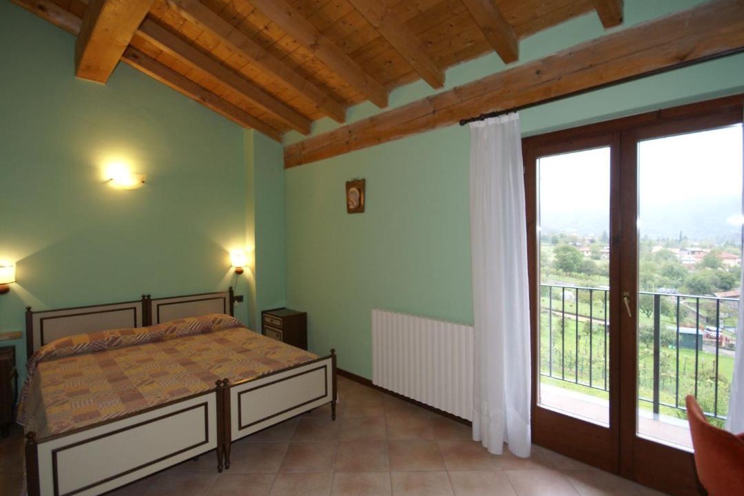 Photo of Bedroom in Crone