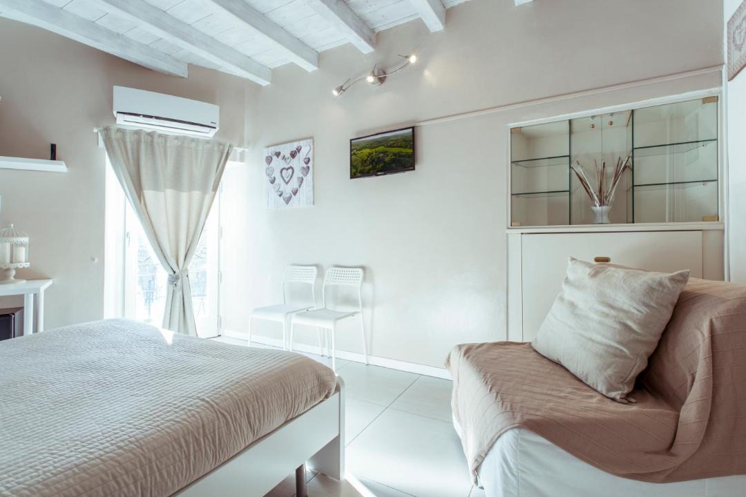 Photo of Bedroom in Desenzano del Garda