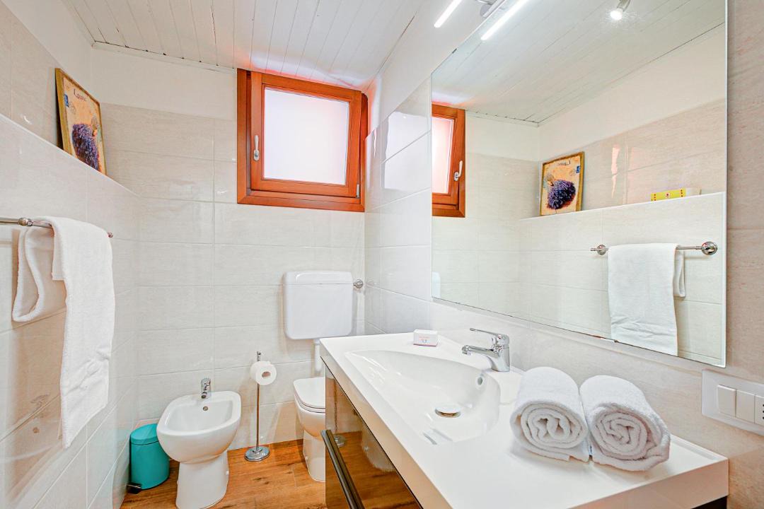 Photo of Bathroom in Morgnaga
