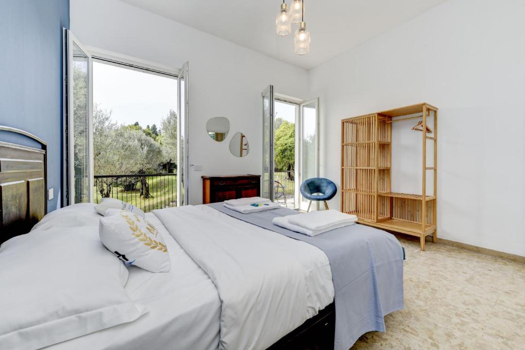 Photo of Bedroom in Sirmione