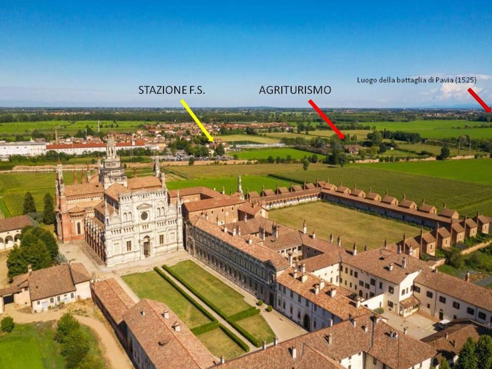 Photo of Buildings in Giussago