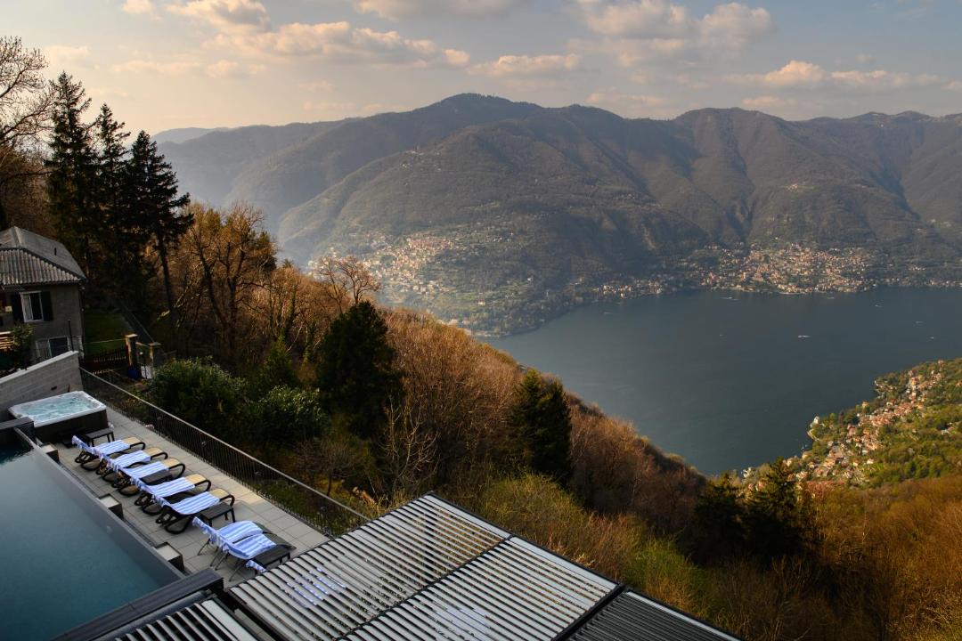 Photo of Others in Brunate