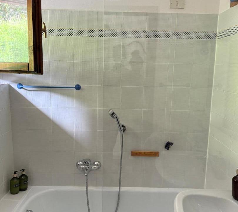 Photo of Bathroom in Branzi