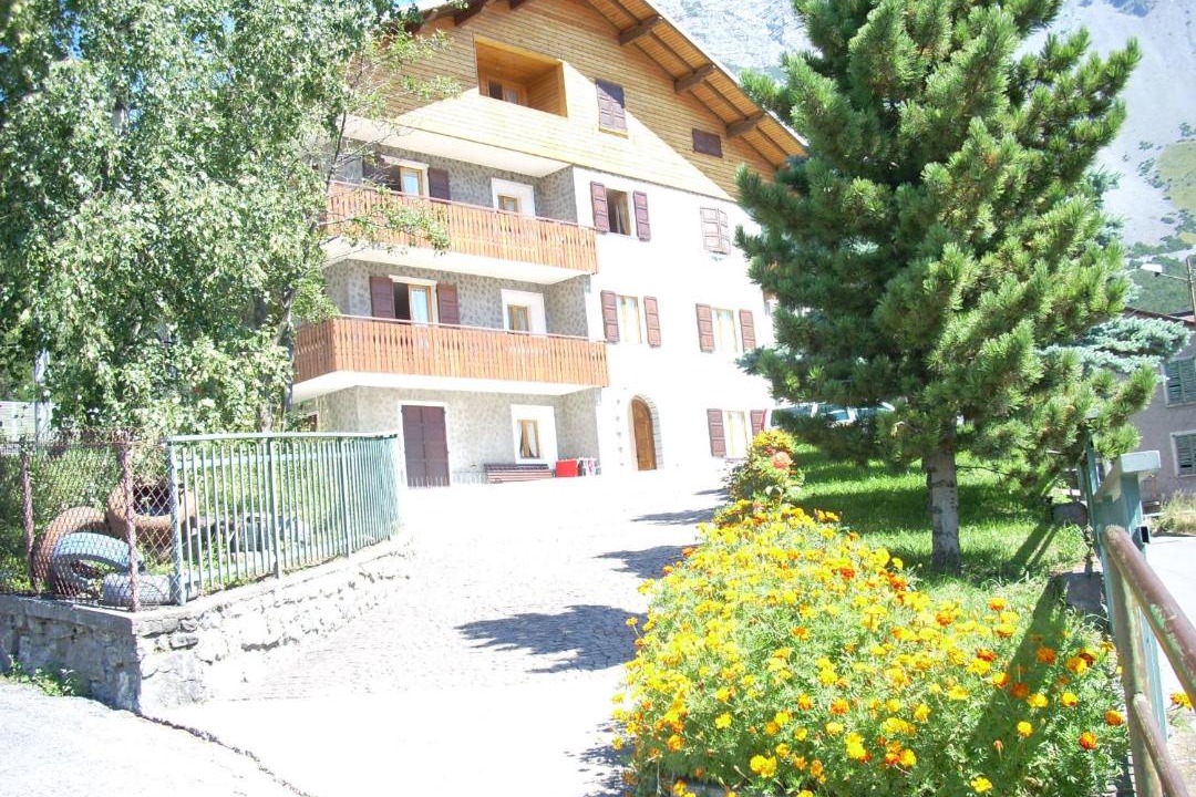 Photo of Others in Premadio