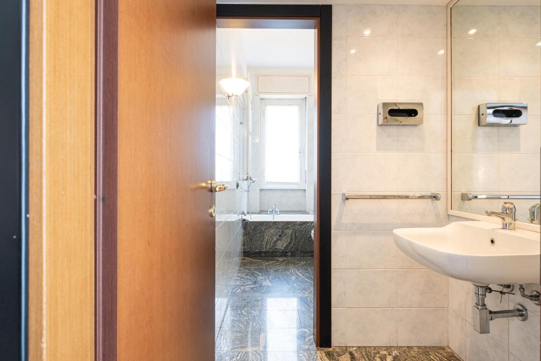 Photo of Bathroom in Isola