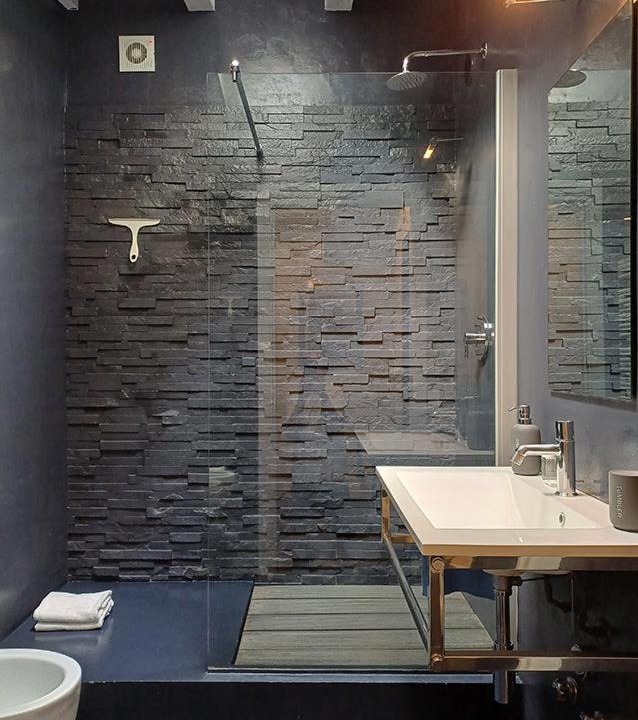 Photo of Bathroom in Zona Lancetti