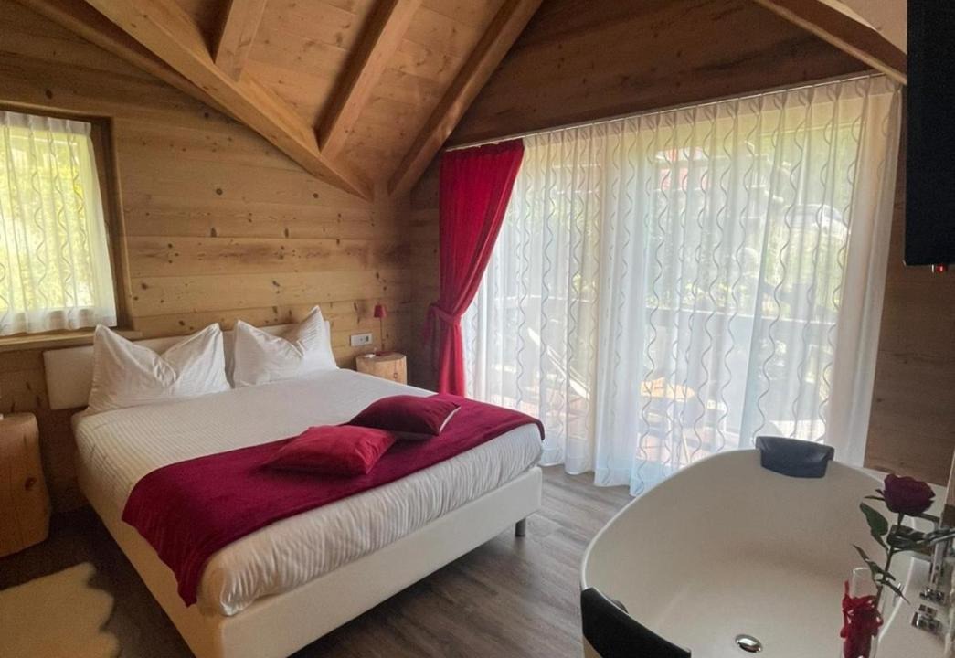 Photo of Bedroom in Teola