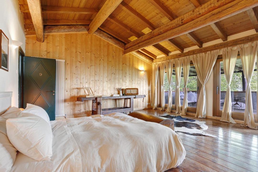 Photo of Bedroom in Cernobbio