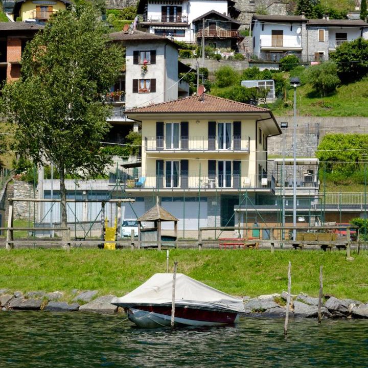 Photo of Buildings in Dascio