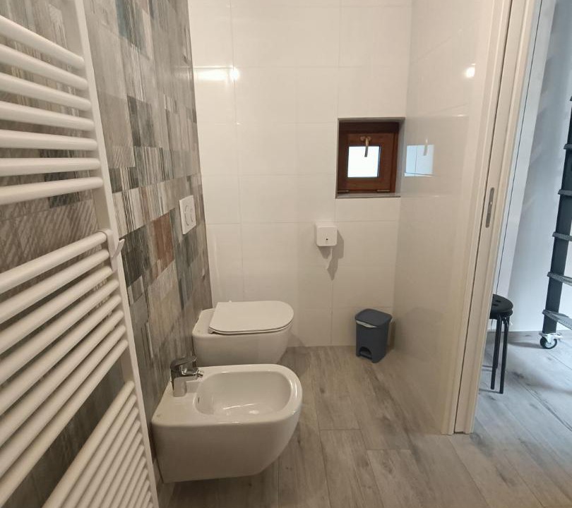 Photo of Bathroom in Marone