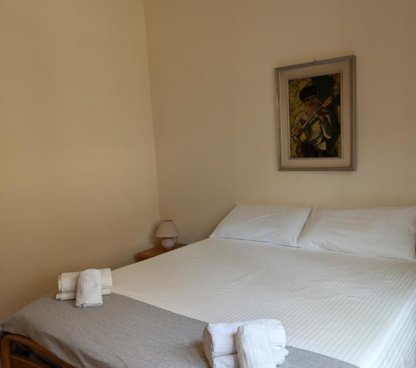 Photo of Bedroom in Sale Marasino