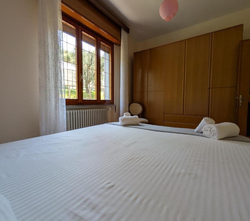 Photo of Bedroom in Sale Marasino