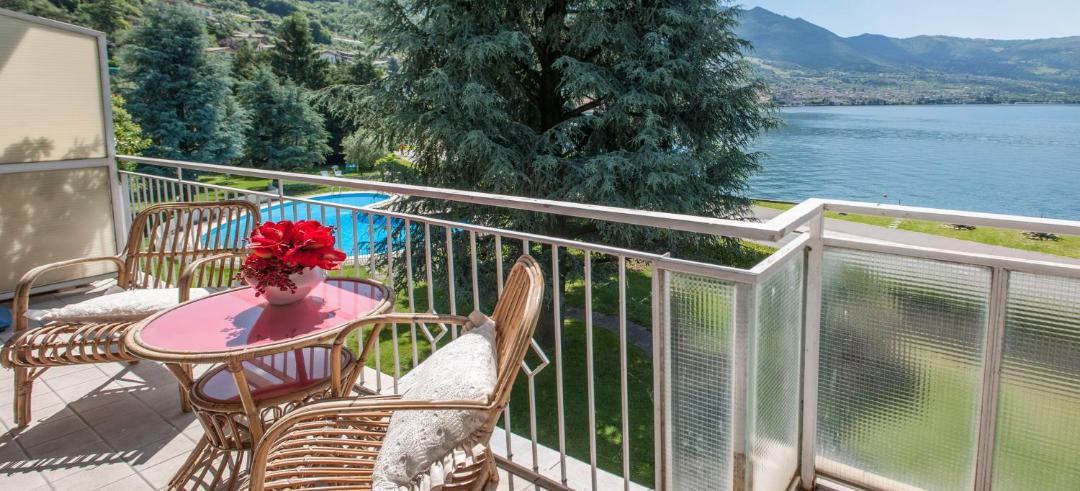 Photo of Patio Balcony in Marone