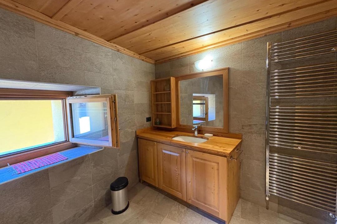 Photo of Bathroom in Gerola Alta