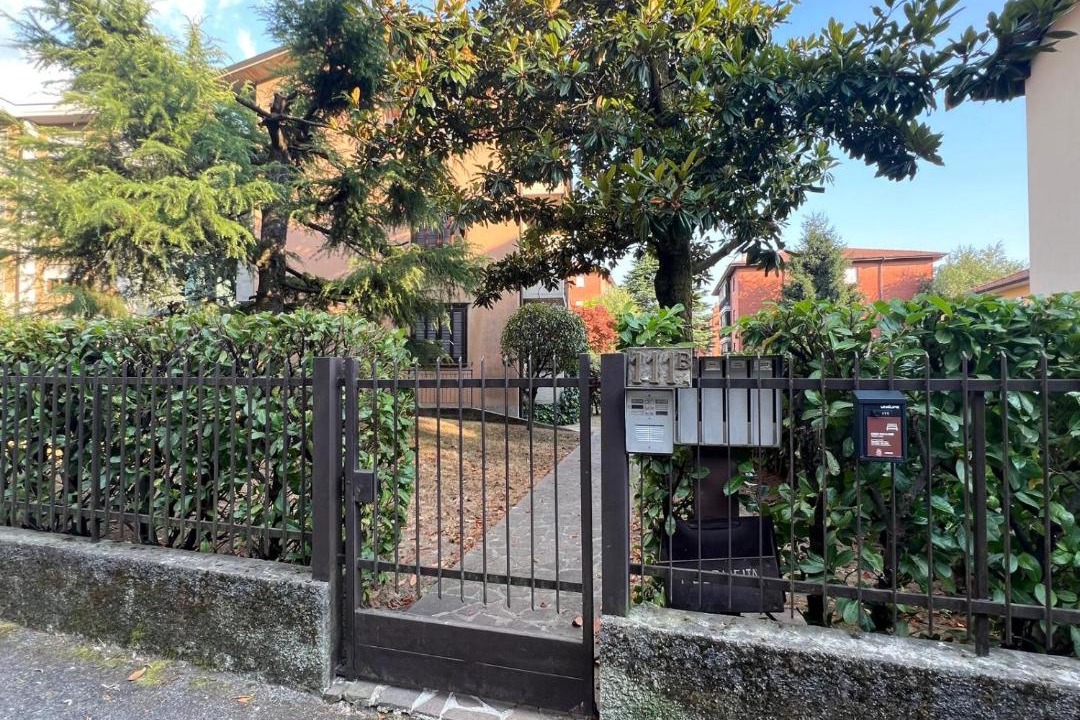 Photo of Others in Bergamo