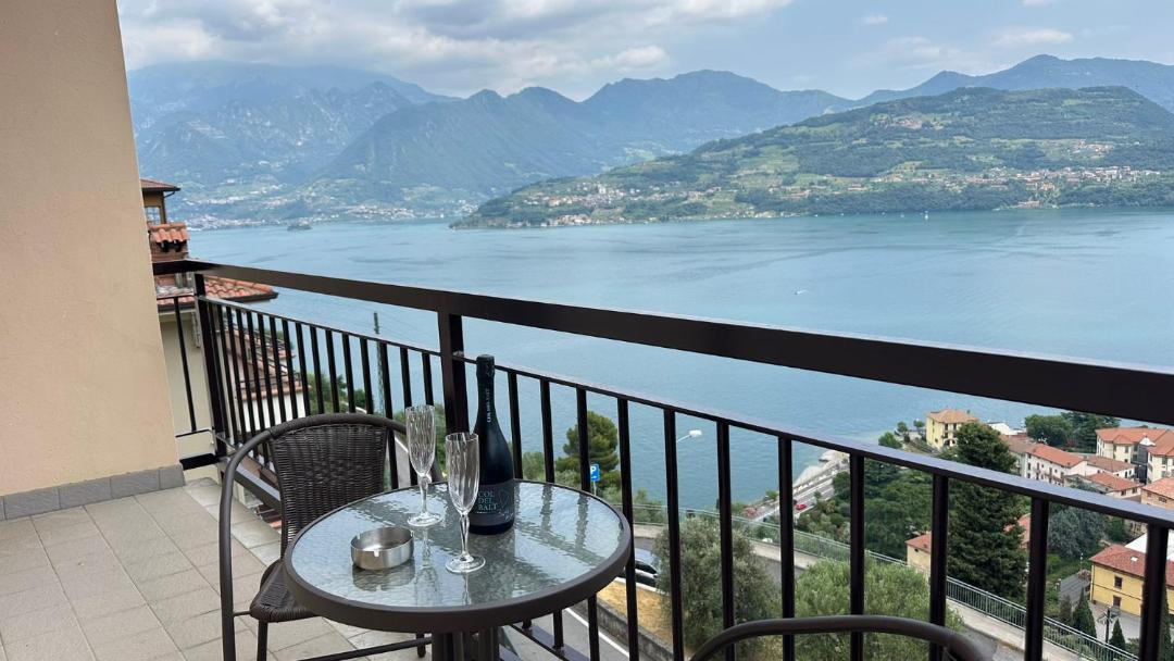 Photo of Patio Balcony in Tavernola