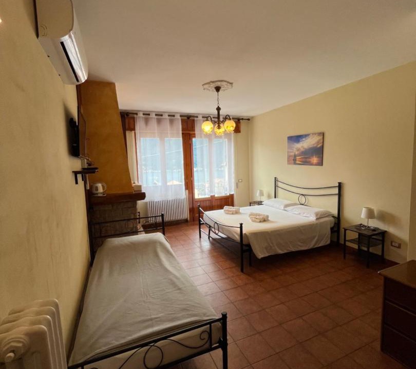 Photo of Bedroom in Tremezzina