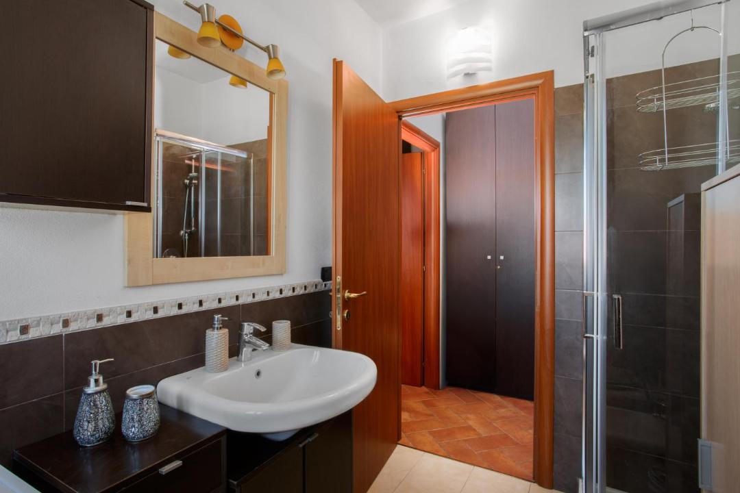 Photo of Bathroom in Cerese
