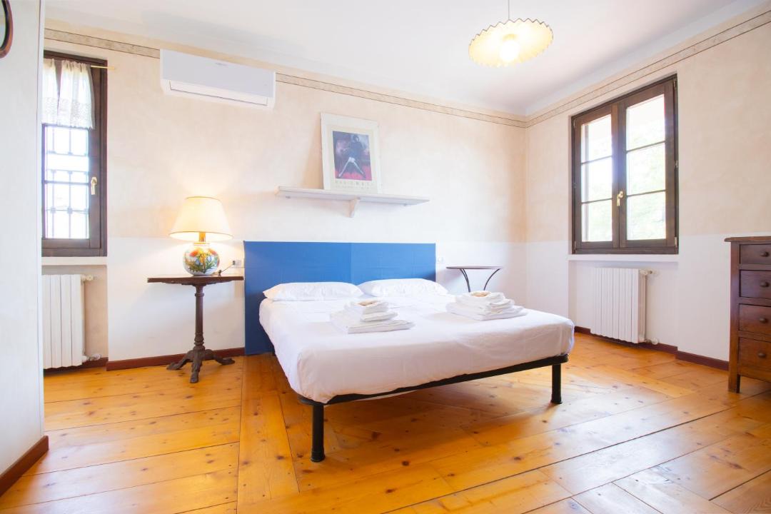 Photo of Bedroom in Lonato del Garda
