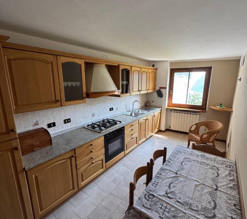 Photo of Kitchen in Esmate