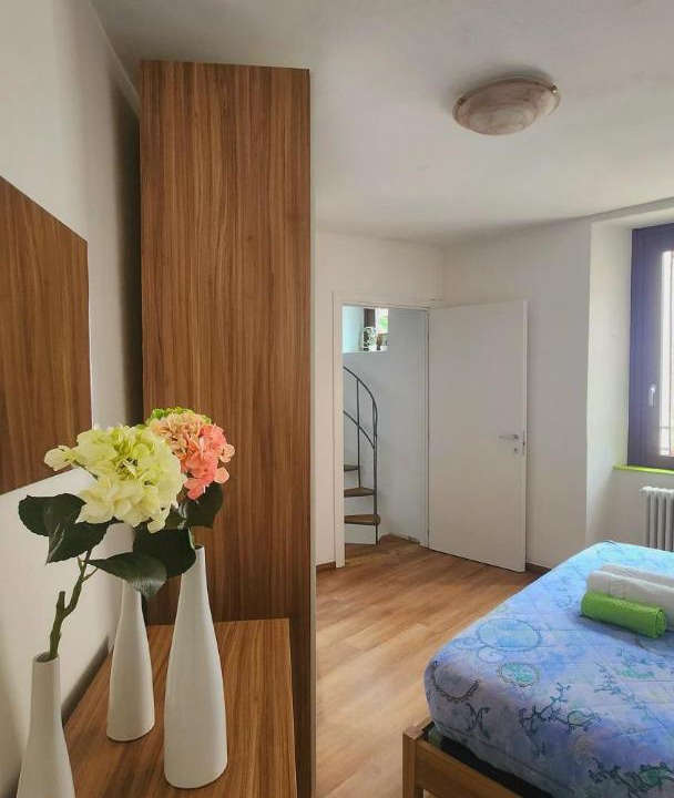 Photo of Bedroom in Lanzo d'Intelvi