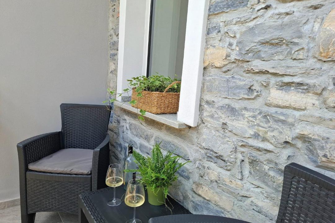 Photo of Patio Balcony in Carate Urio