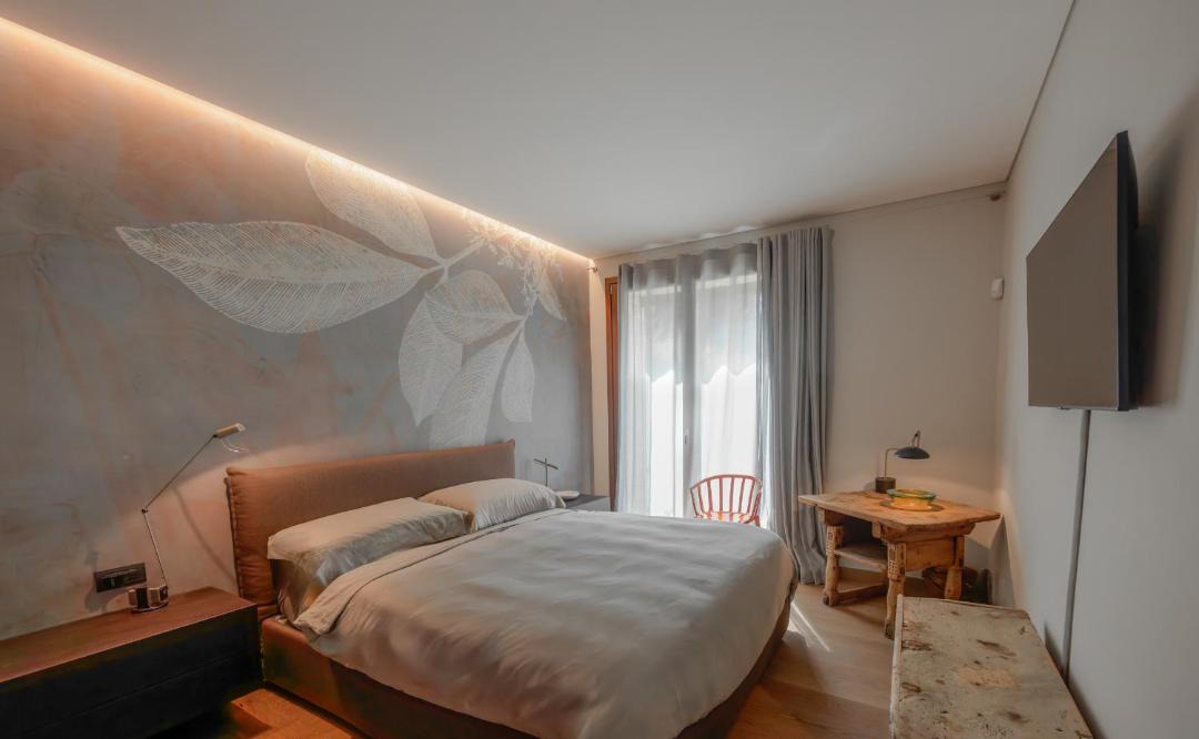 Photo of Bedroom in Como
