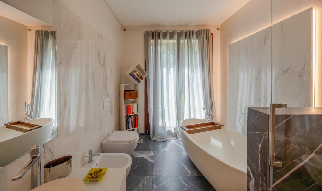 Photo of Bathroom in Como