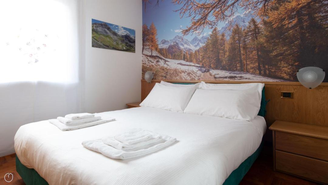 Photo of Bedroom in Premadio