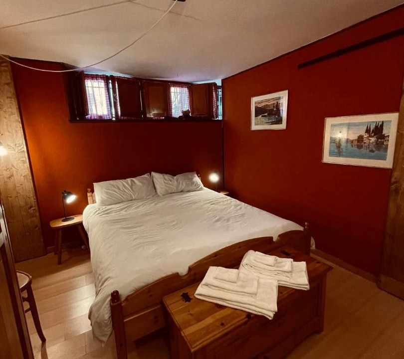 Photo of Bedroom in Schilpario