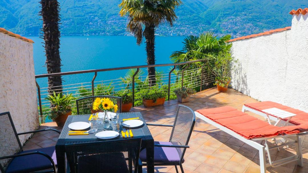 Photo of Patio Balcony in Pino Lago Maggiore
